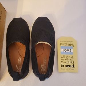 Tom's Classic Black kid shoes